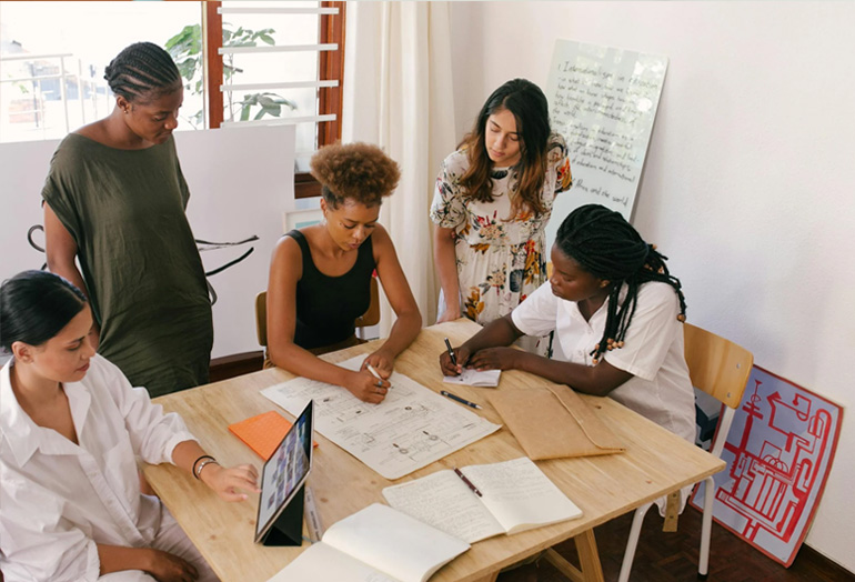 Transformando conhecimento em soluções digitais
